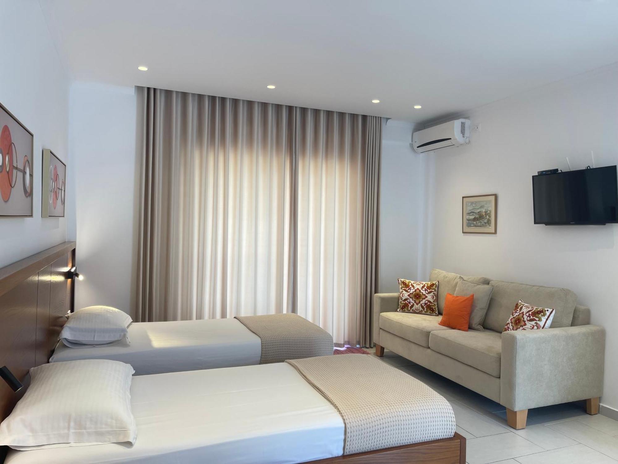 George Apartments ฮีมาเรอ ภายนอก รูปภาพ